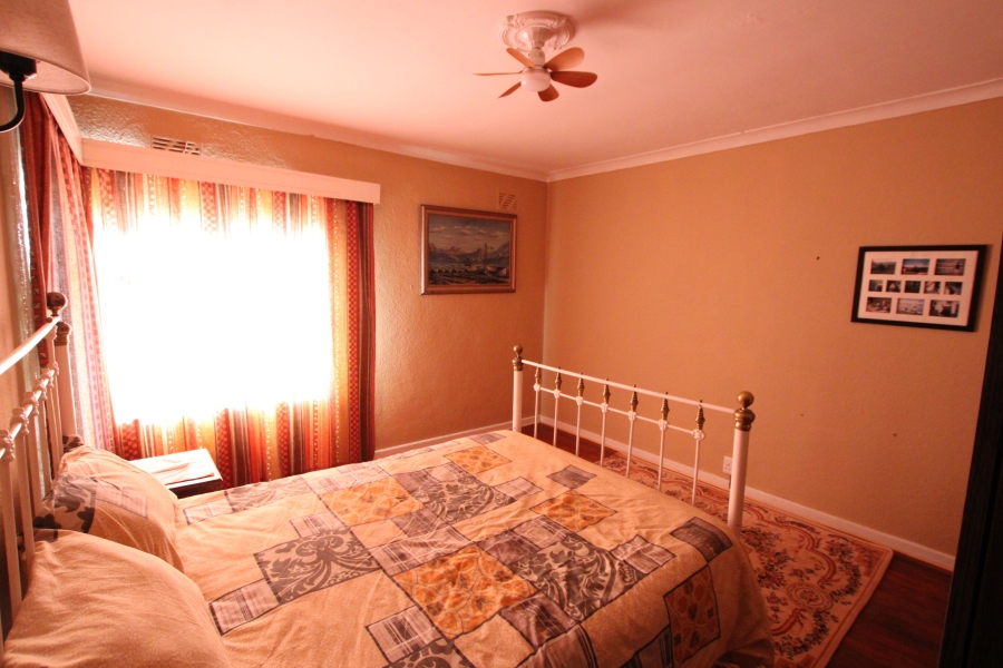 2 Bedroom Property for Sale in Fraserburg Northern Cape